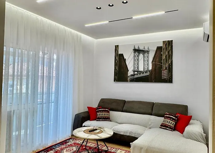 Leti Bazaar Charm Appartement Tirana