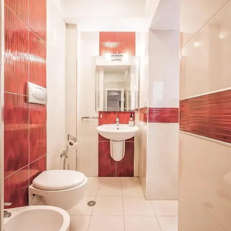 Leti Bazaar Charm Tirana